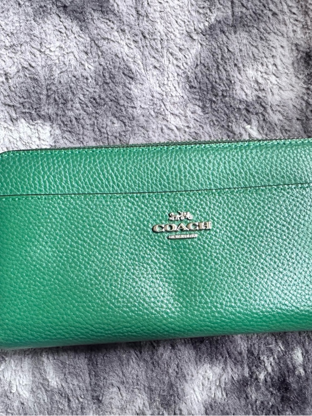 Coach Green Pebbled Leather Continental Wallet with Silver Logo